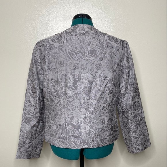 CHICO’S GREY PAISLEY BLAZER SZ 2 (L/12) - Picture 5 of 5